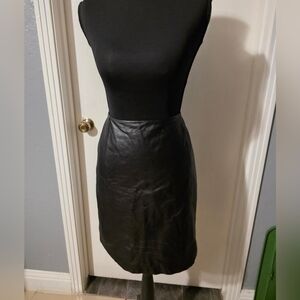 Black Ann Taylor 100% Black Leather Skirt Size 14p